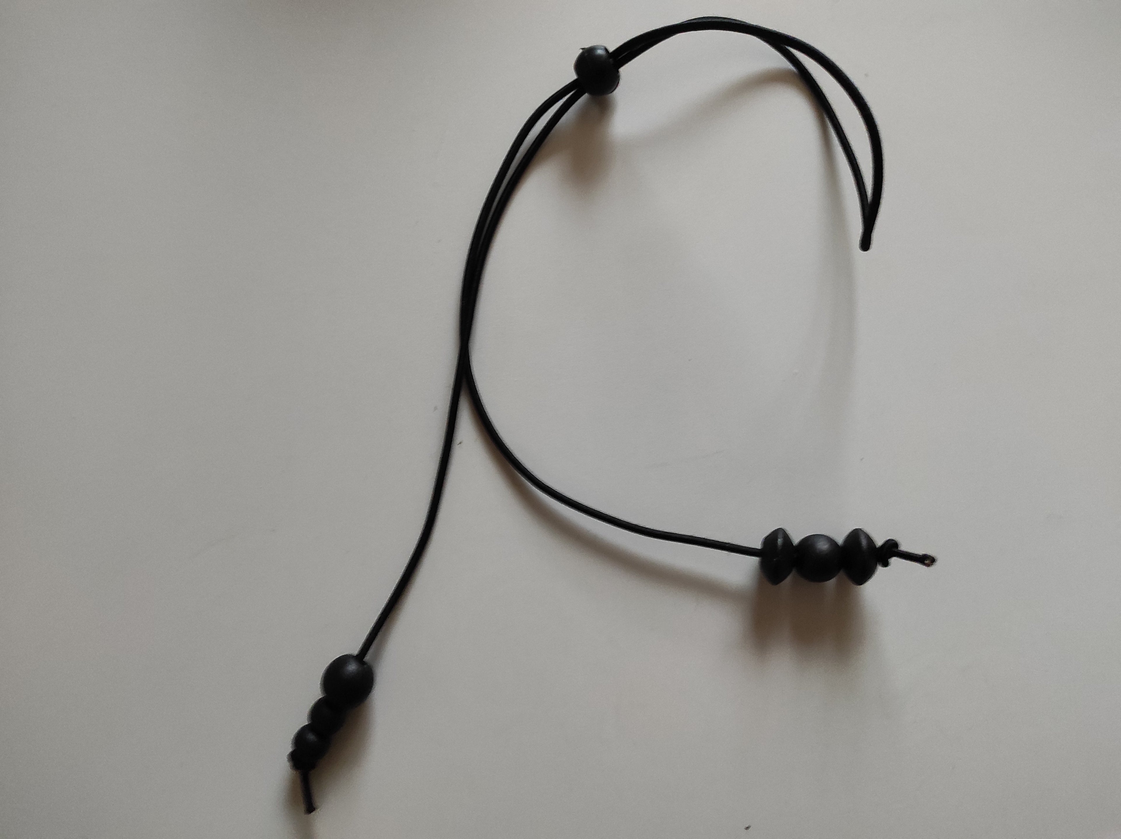 Elastique cheveux queue de cheval personnalisable - queue de cheval adaptée à une main